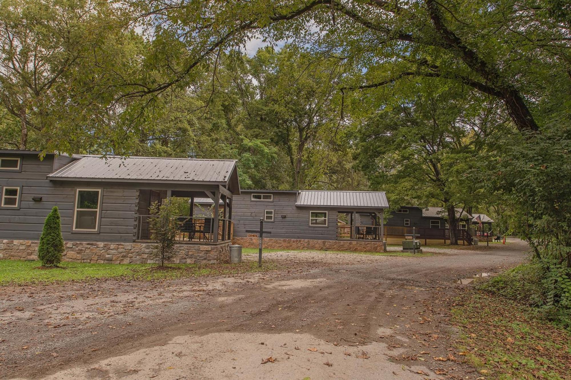 Meg Cabin Tiny Rustic Comfort On Lookout Mtn Chattanooga Buitenkant foto