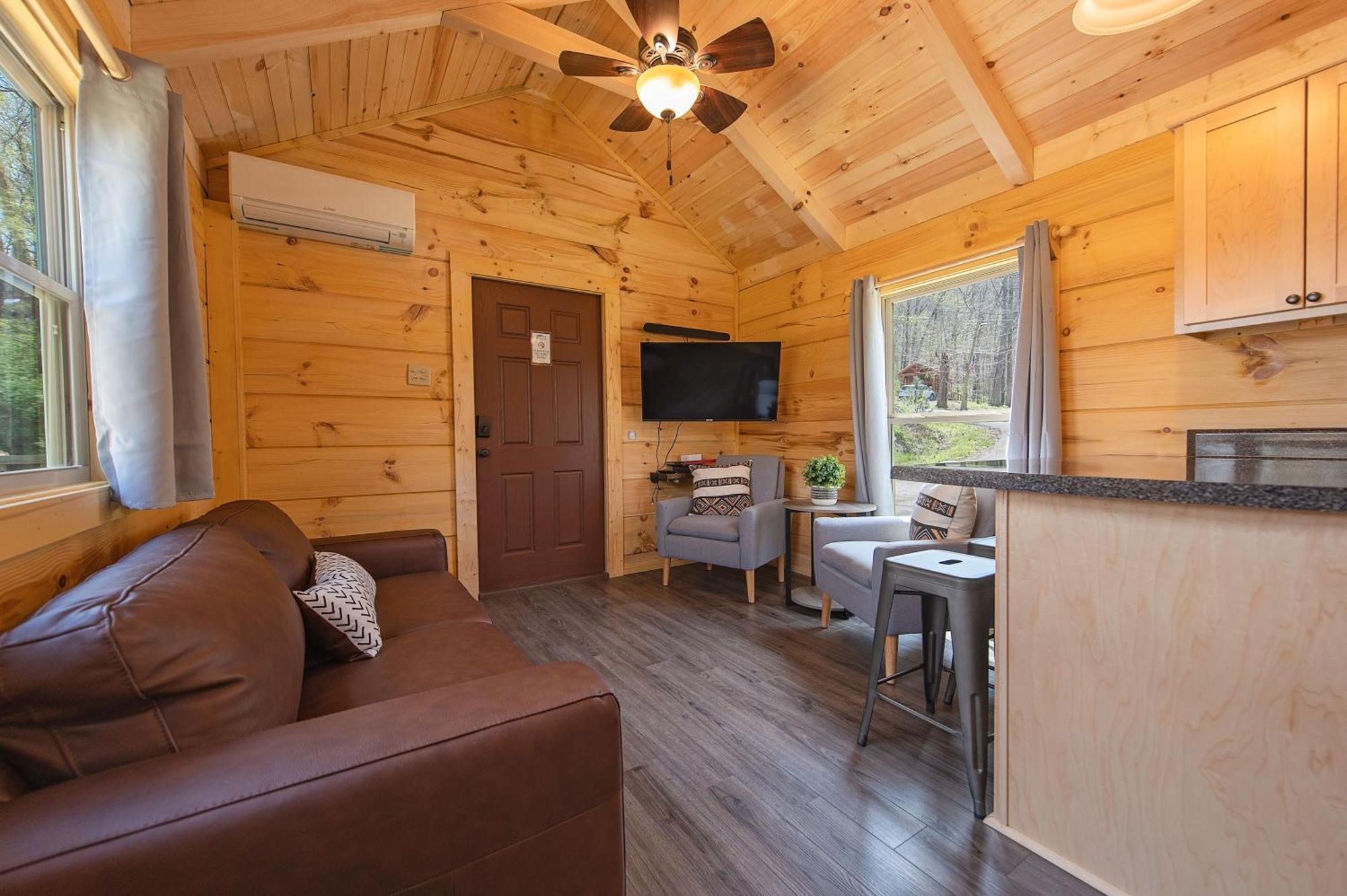 Meg Cabin Tiny Rustic Comfort On Lookout Mtn Chattanooga Buitenkant foto